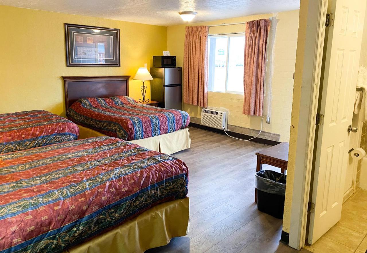 Guest Ranch Motel Cheyenne Dış mekan fotoğraf